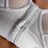 EKEEP B1 REGGISENO POSTURALE